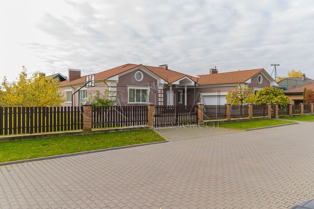 Аренда дома 390м2,   КГ Лагуна, Старая Дарница