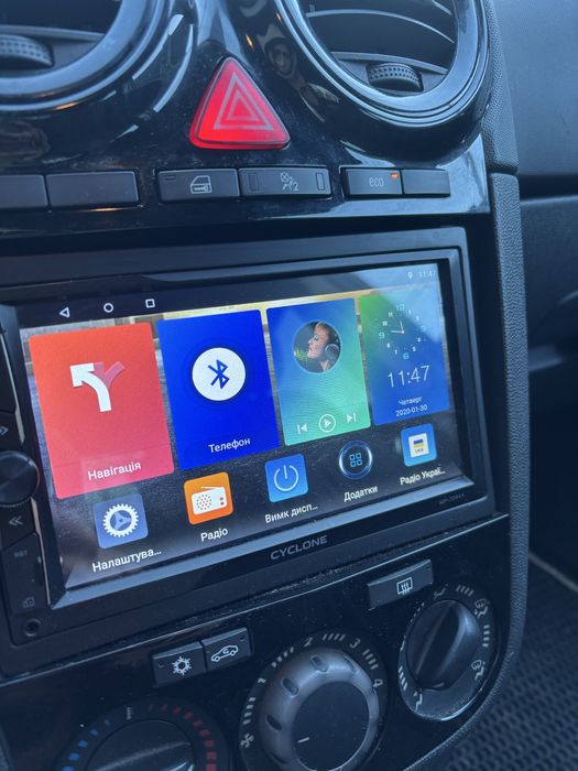 Автомагнітола cyclone mp-7084A на блютузі