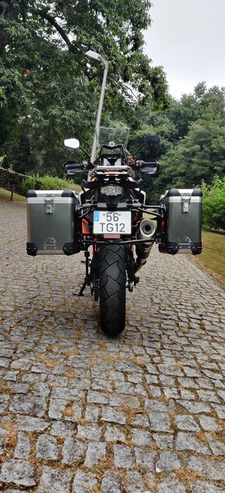 KTM 1290 em estado irrepreensível!