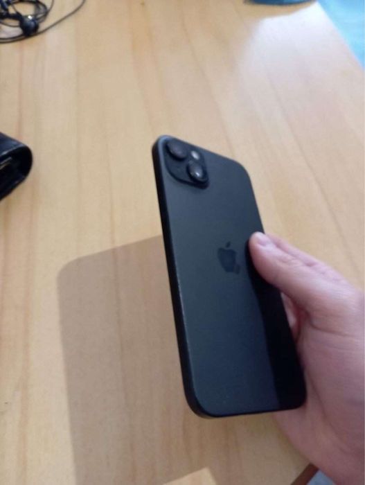 iphone 15 plus 128 gb stan bardzo dobry