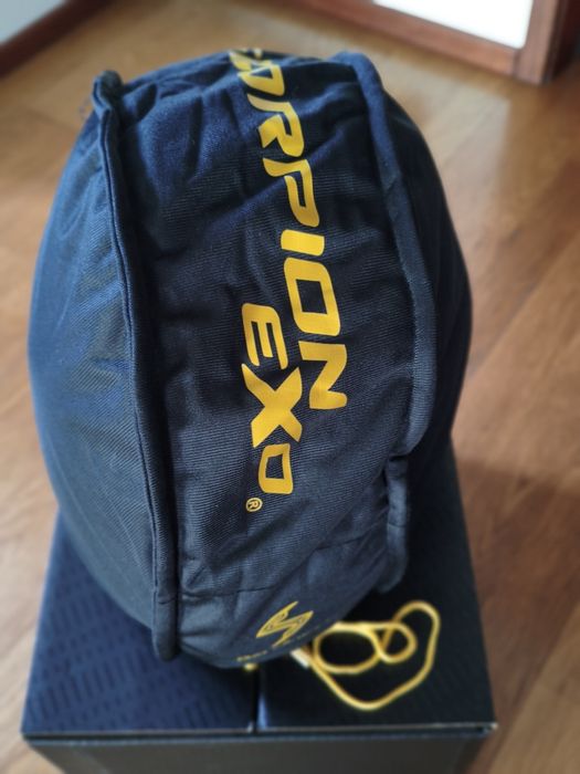 Capacete Scorpion exo tech Carbon-M