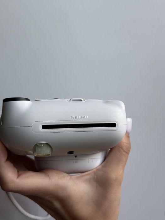 Фотоапарат Instax mini 12