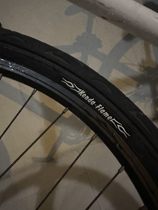 Bicicleta Berg Trailrock 3.0 modificada para manobras/dirt jump, vendo ou troco por trotinete elétrica em bom estado