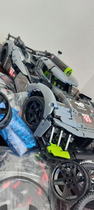 LEGO Technic Peugeot Le Mans Hybrid Hypercar 9x8