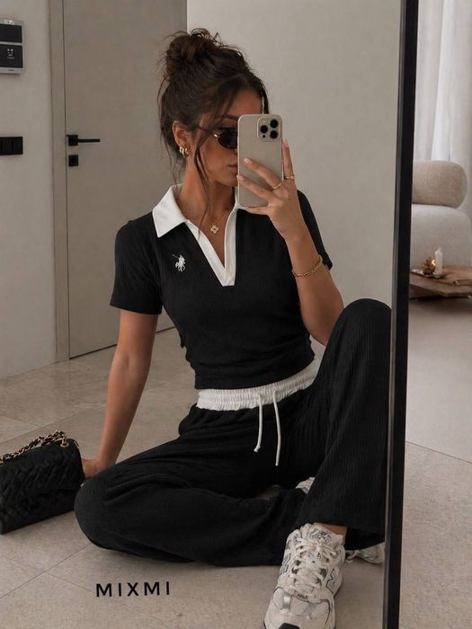 Жіночий костюм рубчик