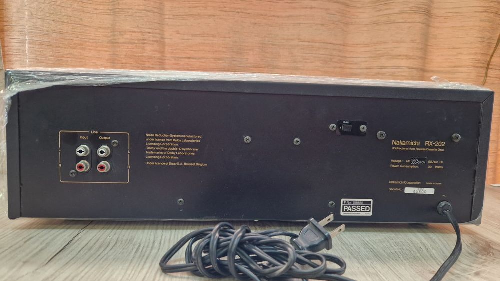 Касетна дека Nakamichi RX-202