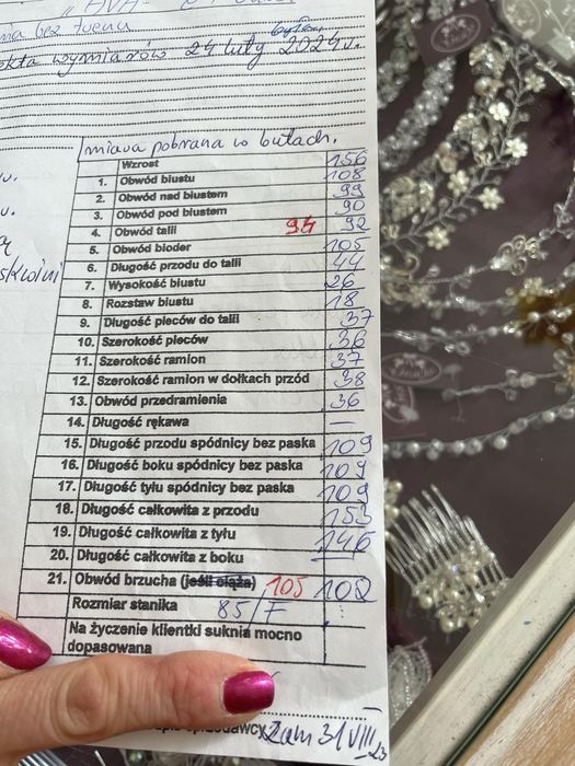 Suknia ślubna, kolor ivory