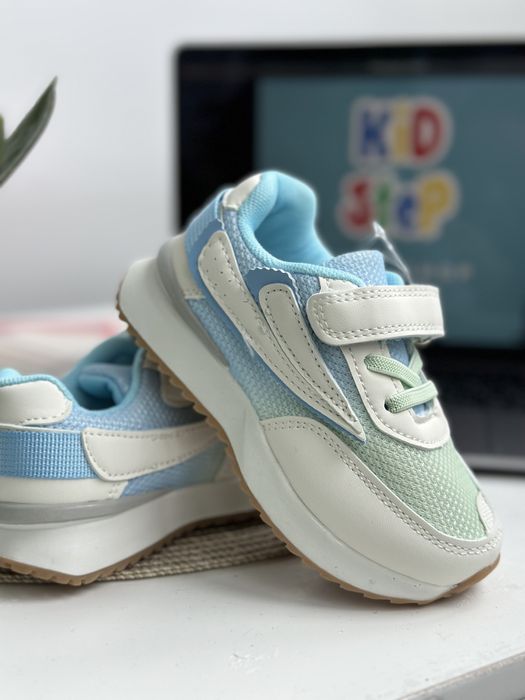 Кросівки для діток 22 р. Jong Golf