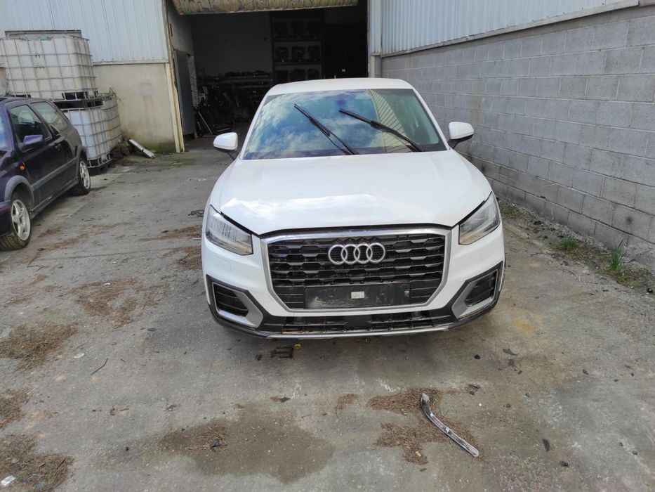 Tablier Audi Q2 Ref: Slv81B857001P