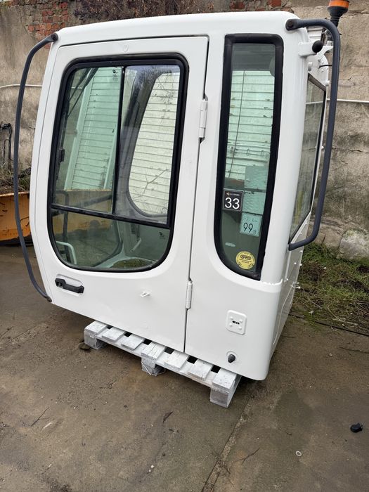 Kabina do koparki Liebherr A314