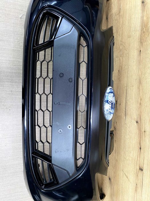 Zderzak przedni ford fiesta mk7 st kolor d9