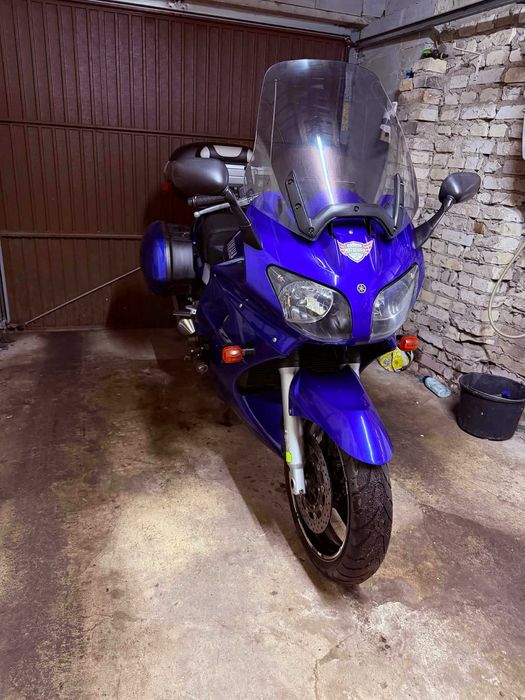Motocykl Yamaha FJR
