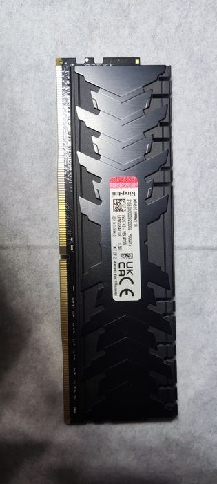 (8гб одна плашка) Kingston DDR4 3200Mhz FURY Renegade KF432C16RBK2/16