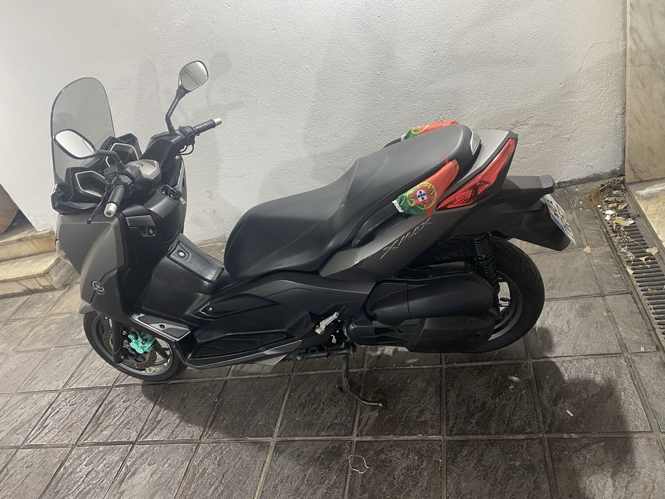 Yamaha X-Max 125cc