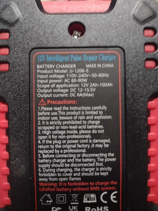 Prostownik/Ładowarka Samochodowa 6A do akumulatorów