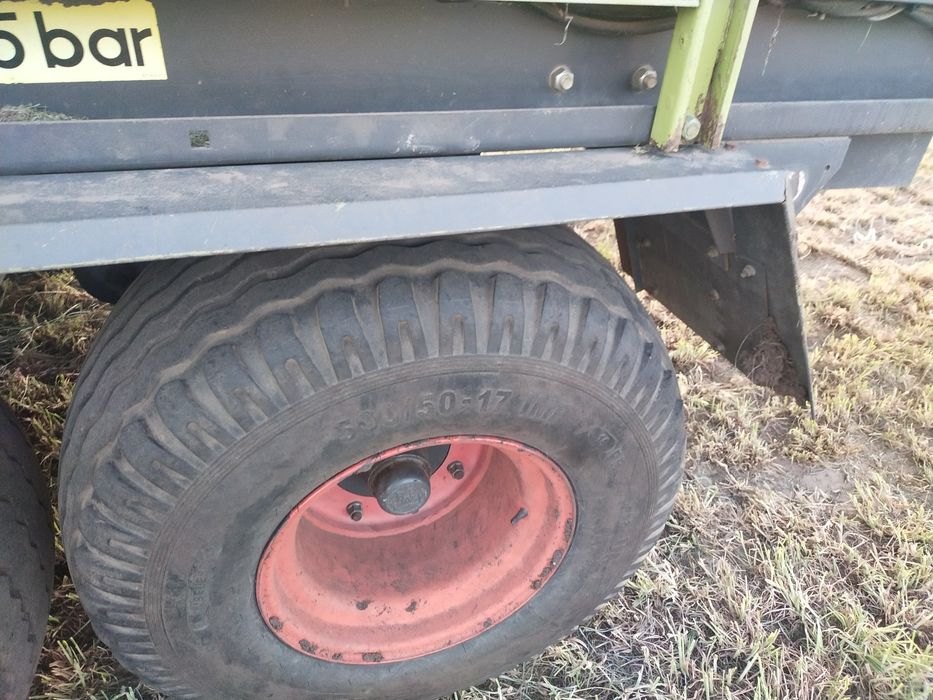 Przyczepa samozbierająca Claas quantum 4500s
