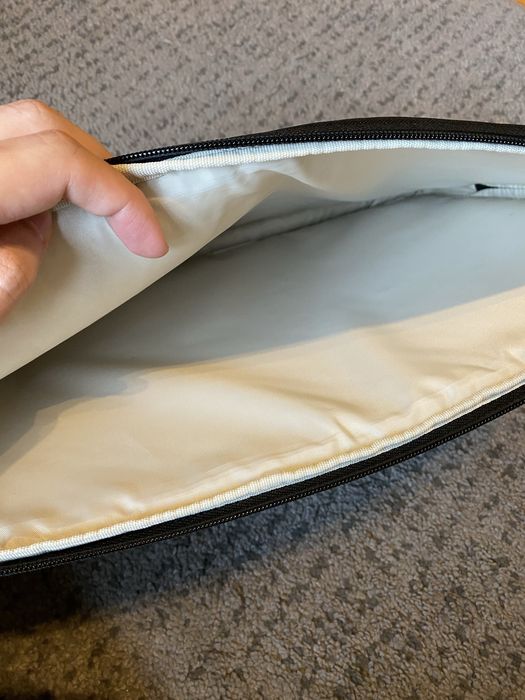 Capa impermeável CaseLogic para portátil (16 polegadas)