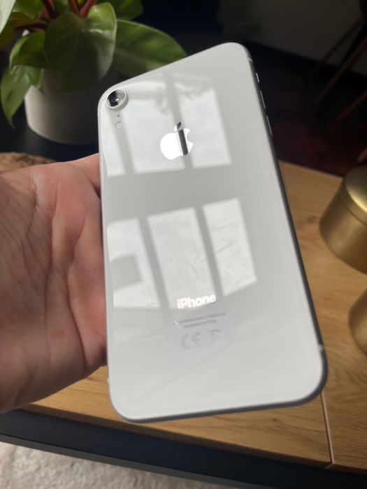 iPhone XR Branco (Recondicionado)