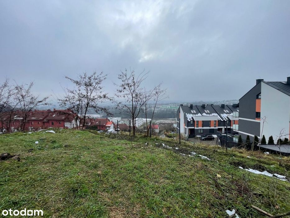 Działka budowlana pod dom jednorodzinny w malowniczej okolicy