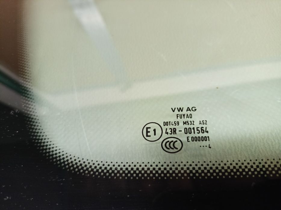 VW UP szyba drzwi tył prawy wersja 5 drzwi
