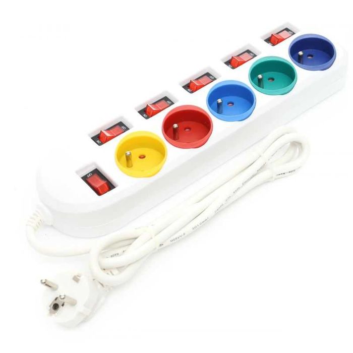Przedłużacz listwa z włącznikami wyłącznikami 1,5m 5 gniazd KD4000
