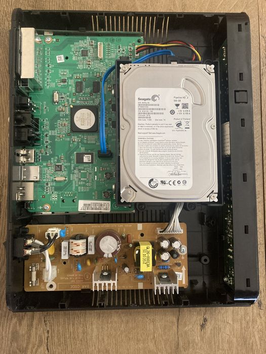 Odbiornik Media Receiver 303 z dyskiem 500GB