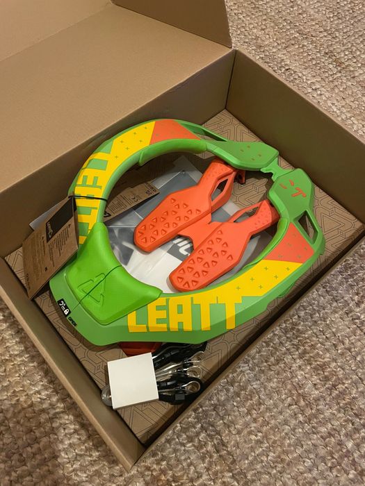 Leatt ochraniacz szyi Neck Brace 4.5 Citrus L/XL na rower, motocykl