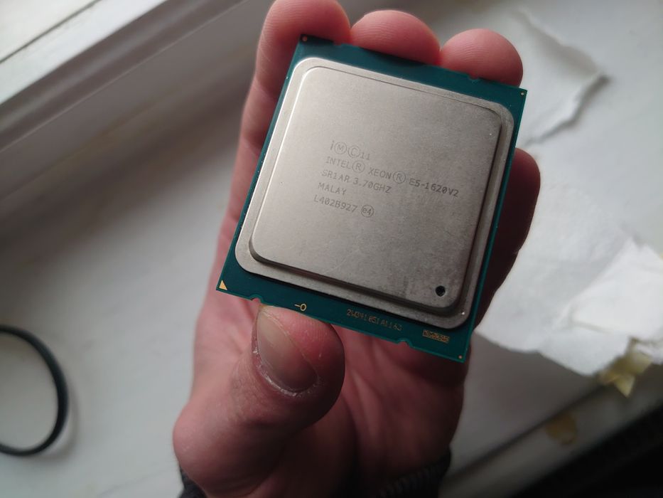 Процессор Intel Xeon E5-1620 v2 3.7GHz