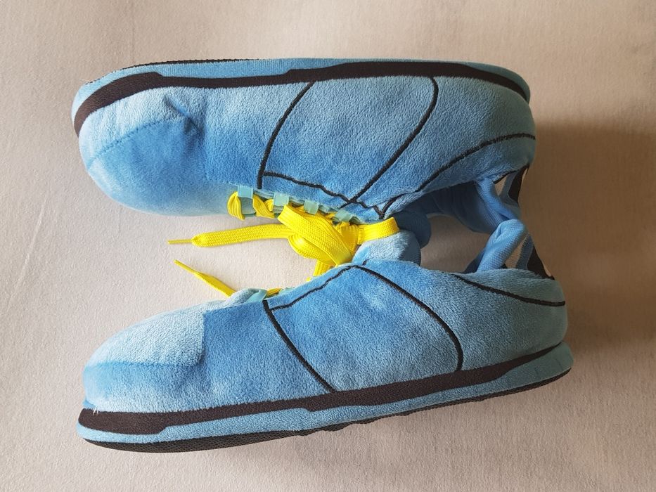 Nowe bardzo cieple kapcie