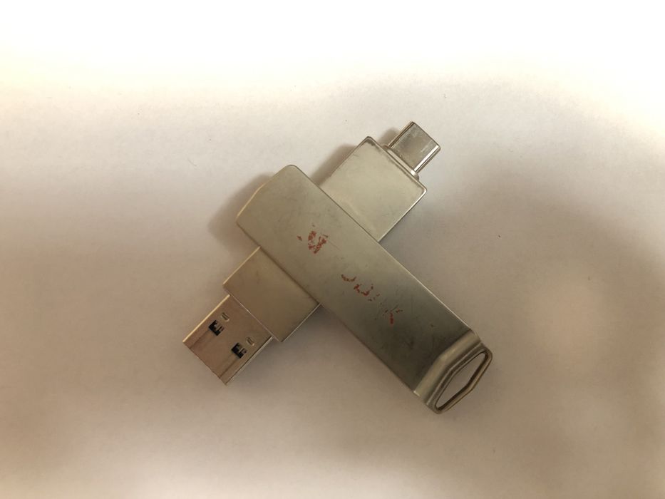 Внешний SSD USB диск 256Gb в формате флешки Kodak X203 (USB-A + USB-C)