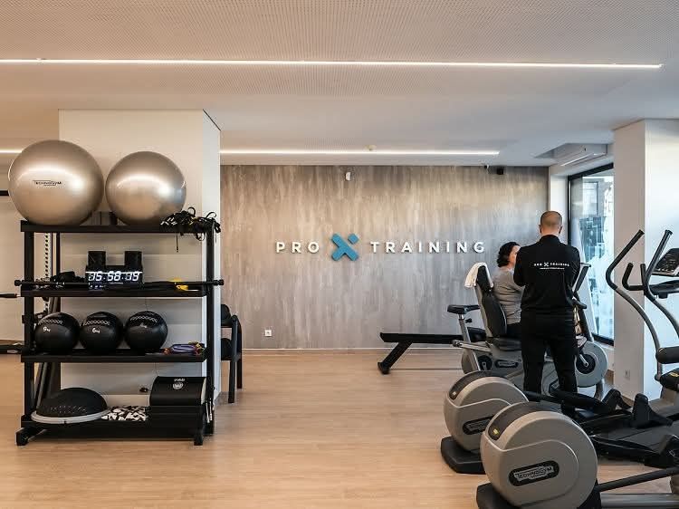 Alugam-se Salas para Estúdio Fitness, Yoga, Consultas e Serviços de Be64661813348227120