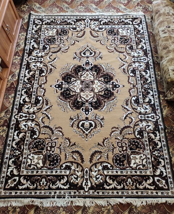 Килим з 90-х років