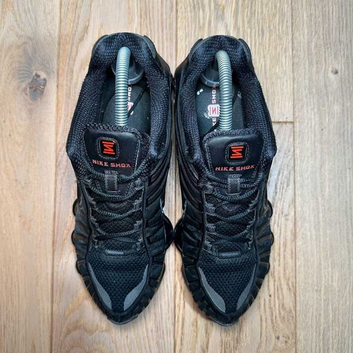 Buty czarne rozmiar 40