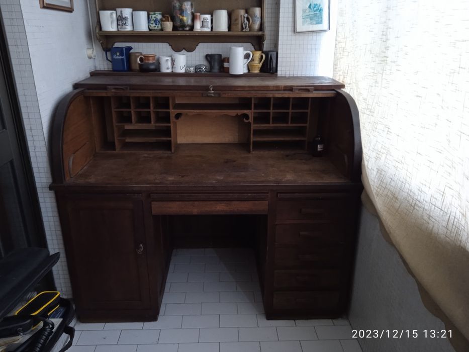 Secretária industrial