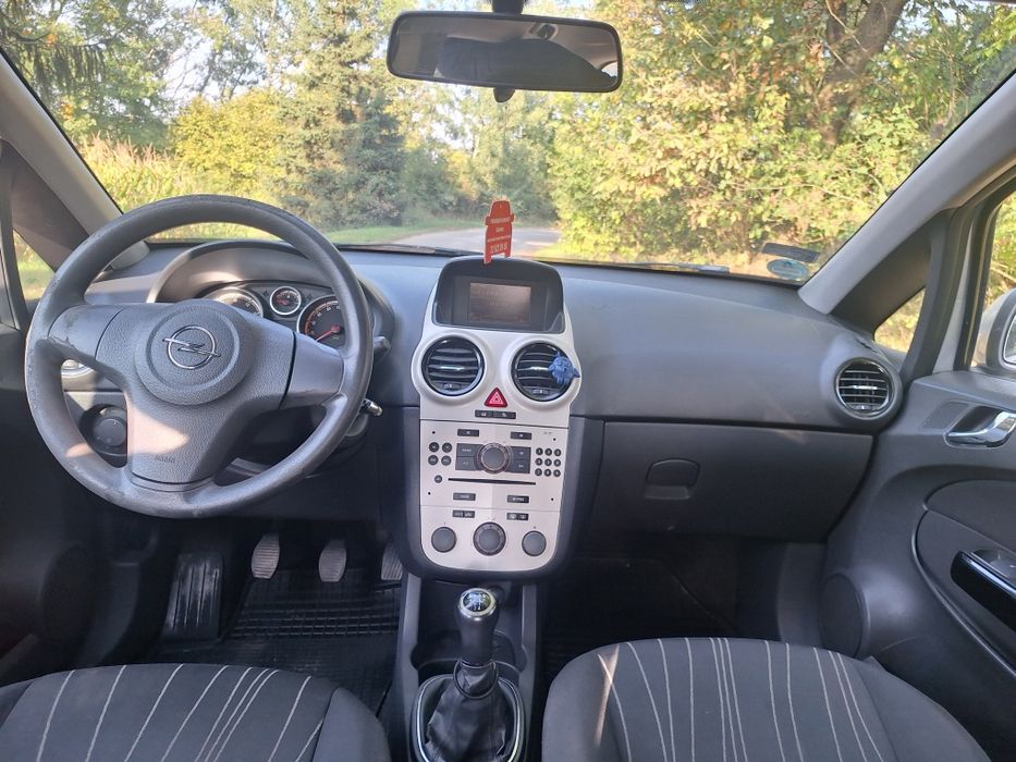 Opel Corsa D 1.2 benzyna