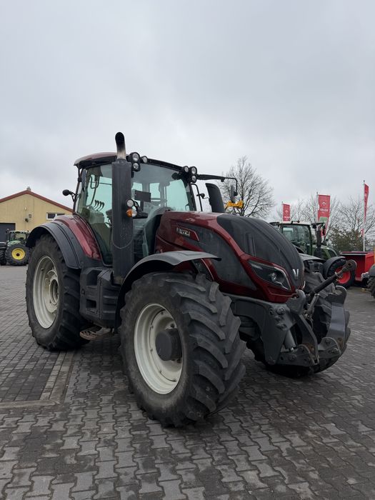 Valtra t234 nie 214 Fendt john deere case nie Versu