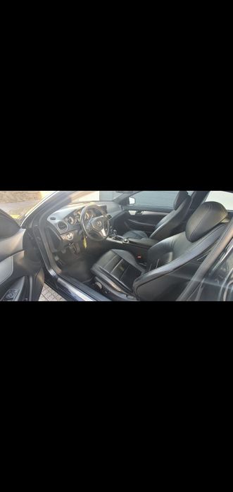 Mercedes Benz C220 Coupé Nacional