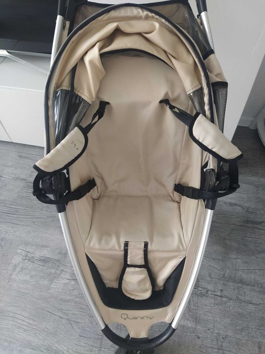 Wózek spacerowy parasolka trójkołowy Quinny ZAPP beżowy + travelbag