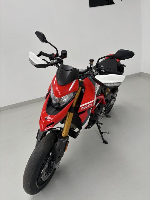 Hypermotard 950 SP como nova 147km