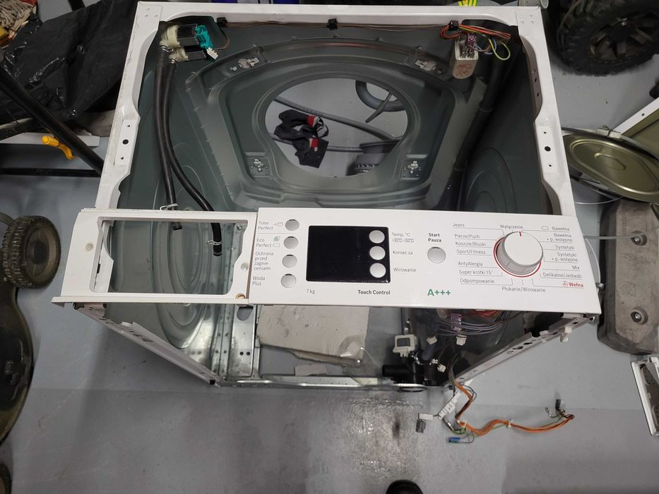 Programator z panelem sterującym pralki Bosch Vario Perfekt serie 4