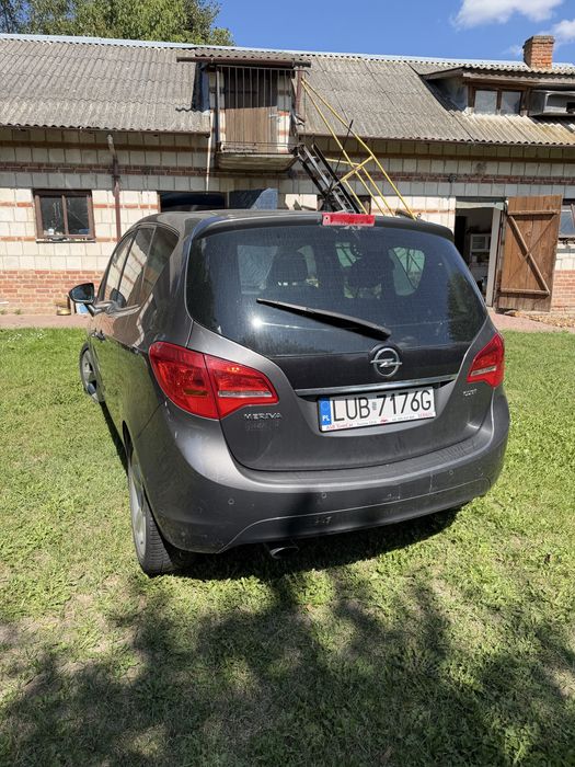 Opel Meriva B 2010r