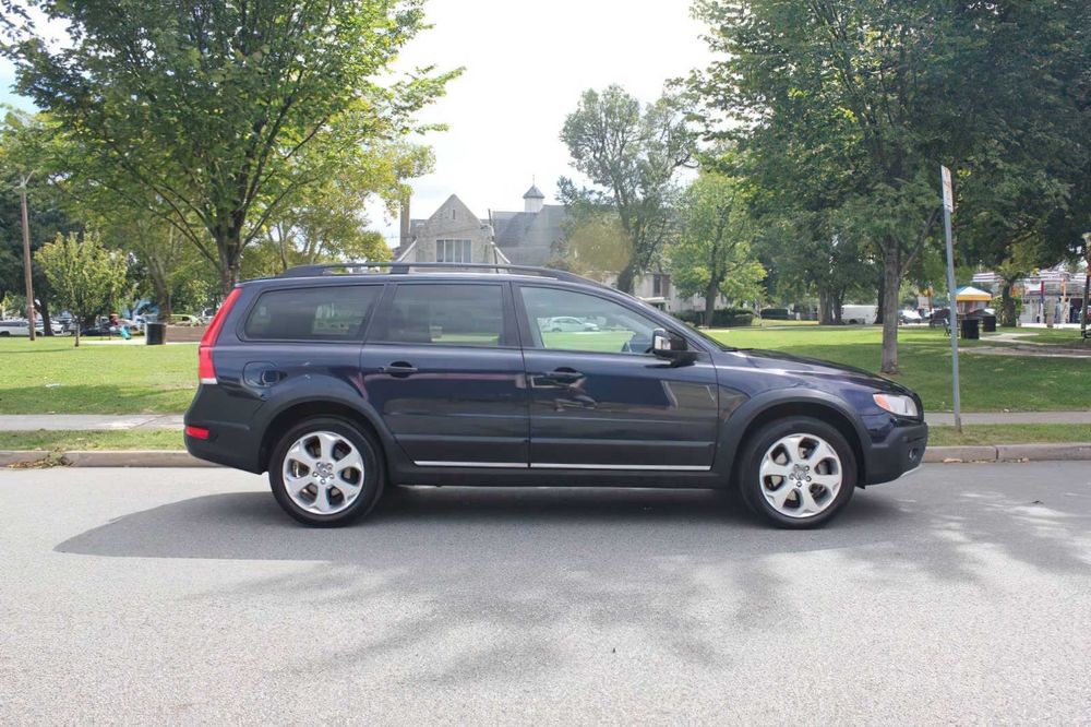 Volvo XC70 T5 Premier      2016