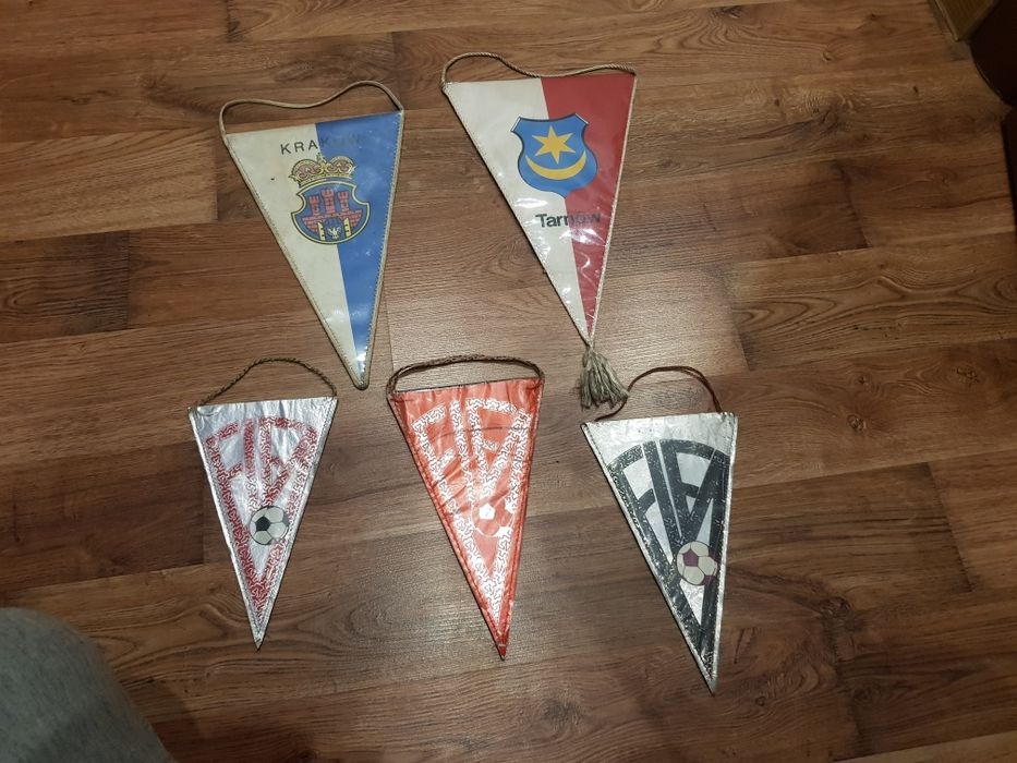 State proporczyki 5szt piłkarskie PRL loft proporczyk