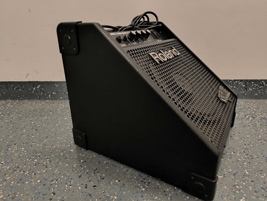 Roland PM-10 aktywny zestaw nagłośnieniowy do perkusji elektronicznej.
