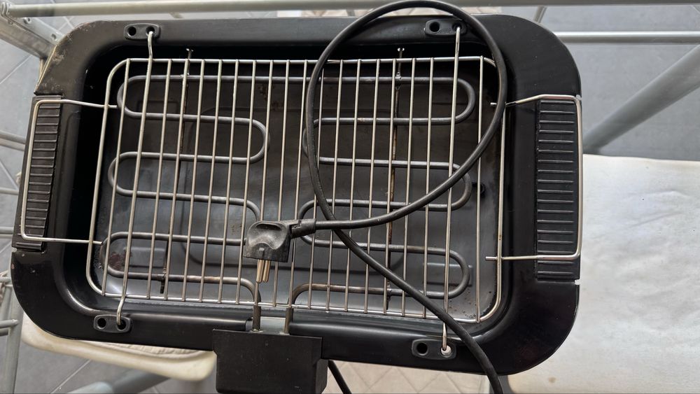 Grelhador Elétrico usado