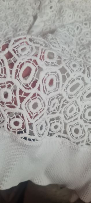 Swetr bialy zgipiura super