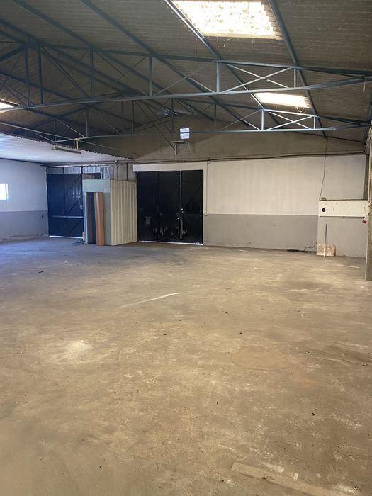 Armazem - pavilhao 200m