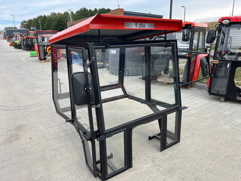 Kabina ciągnikowa Ursus C330 C360 MF235 T25 T-25 RUSKI siłowniki -RATY