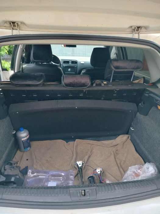 Фольксваген поло.