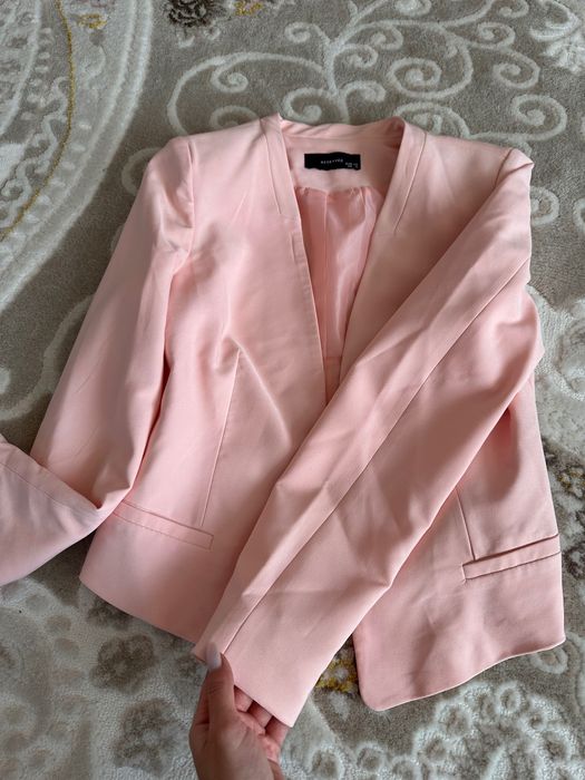 Піджак рожевий Reserved